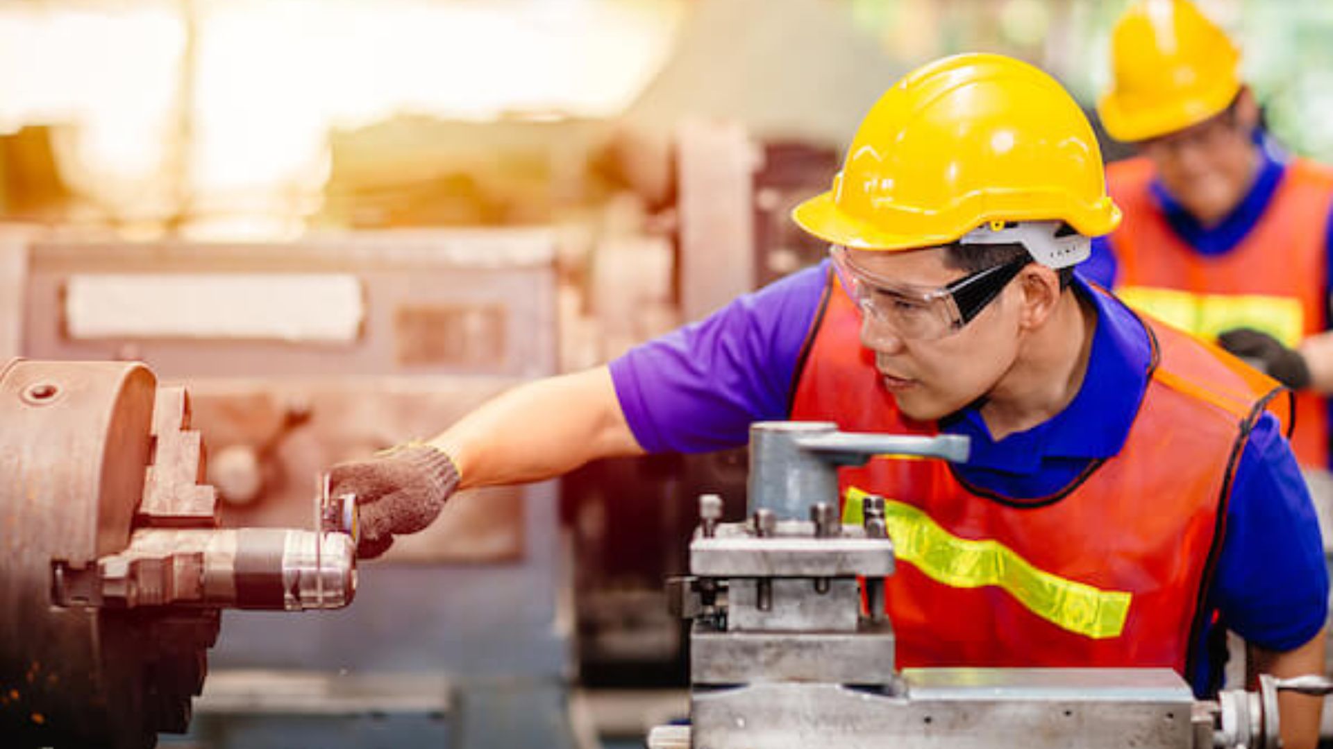 chi phí bảo trì máy móc thiết bị